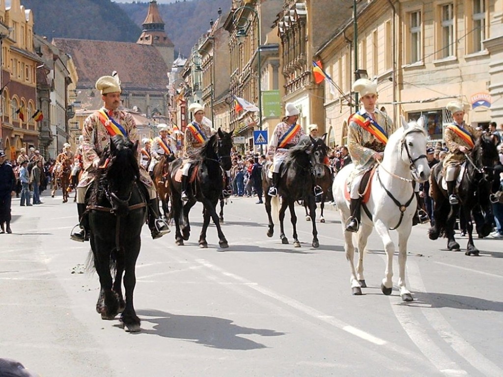 Brașov: Traseul Paradei Junilor, blocat. Vezi restricțiile de circulație