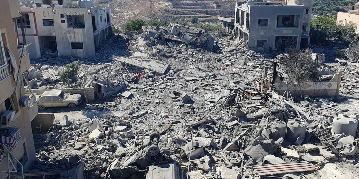 Israel lovește, Iranul acuză: negocieri „lipsite de sens” după atacuri în Liban