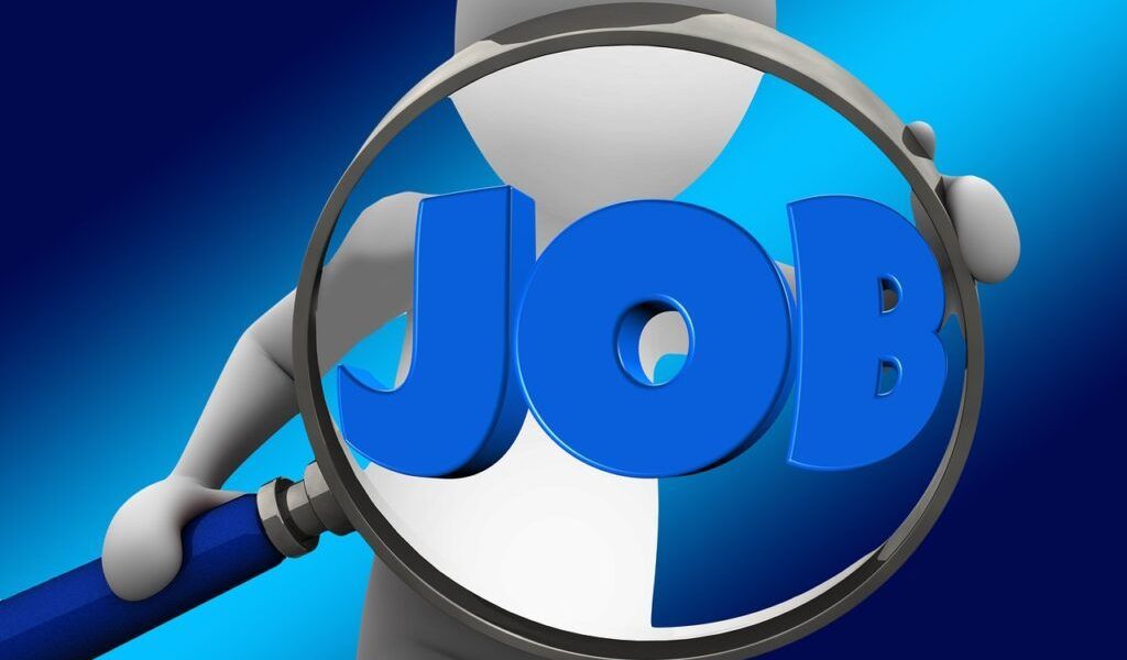 Unde câștigi mii de euro fără facultate. Angajări masive în Europa