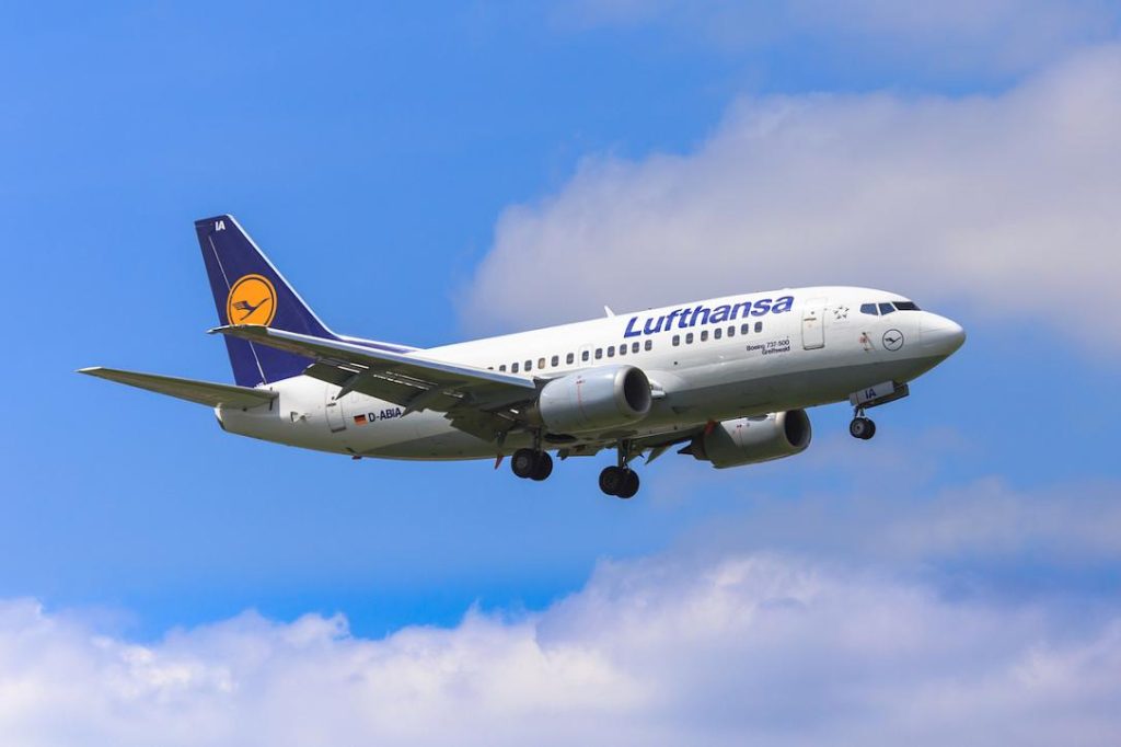 Germanii cer: Lufthansa, păstrează ruta Sibiu-Munchen!
