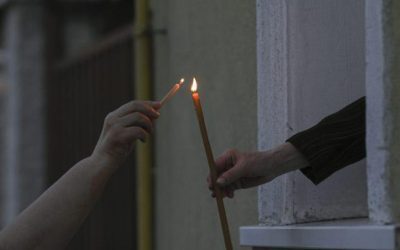 Deși situația conflictuală din Orientul Mijlociu continuă să fie tensionată, evenimentul anual al Luminii Sfinte va avea loc și în acest an, în ciuda obstacolelor generate de război