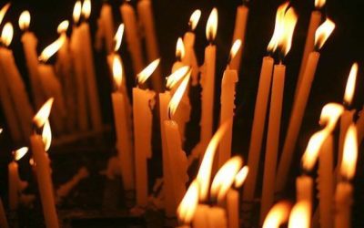 Joia Mare, o zi încărcată de semnificații religioase și tradiții populare, adună an de an credincioșii în biserici și în case, pregătind sufletește și fizic Sărbătorile Pascale