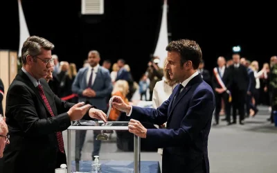 Macron, lege anti-Rusia înainte de alegerile prezidențiale din Franța