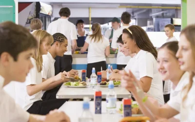 Britanicii, CRUNȚI cu copiii: Zahăr și prăjeli, scoase din școli pentru un viitor sănătos