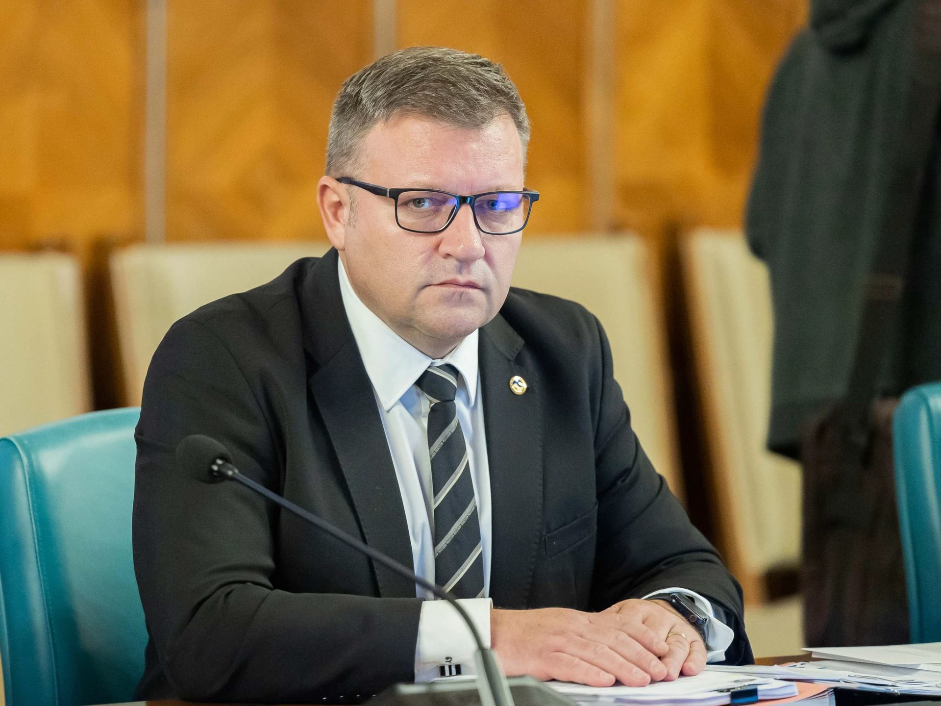 Budăi Critica Dur Politicile Economice Marius BUDĂI, fost ministru al Muncii, a criticat vehement politicile de austeritate, afirmând că acestea au consecințe negative asupra nivelului de trai al românilor