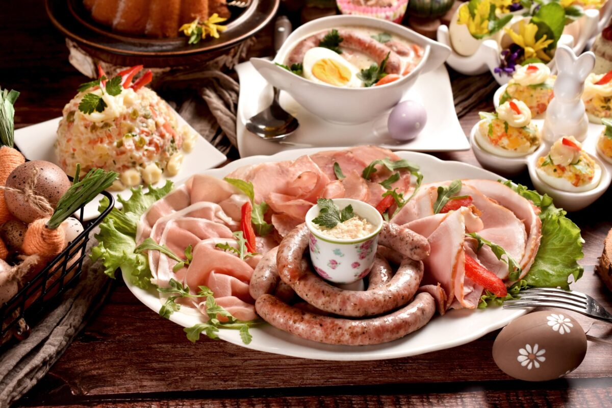 Preparatele Tradiționale de Paște, Un Pericol Ascuns pentru Colecist Anul acesta, Sărbătorile Pascale aduc, ca de obicei, mese îmbelșugate