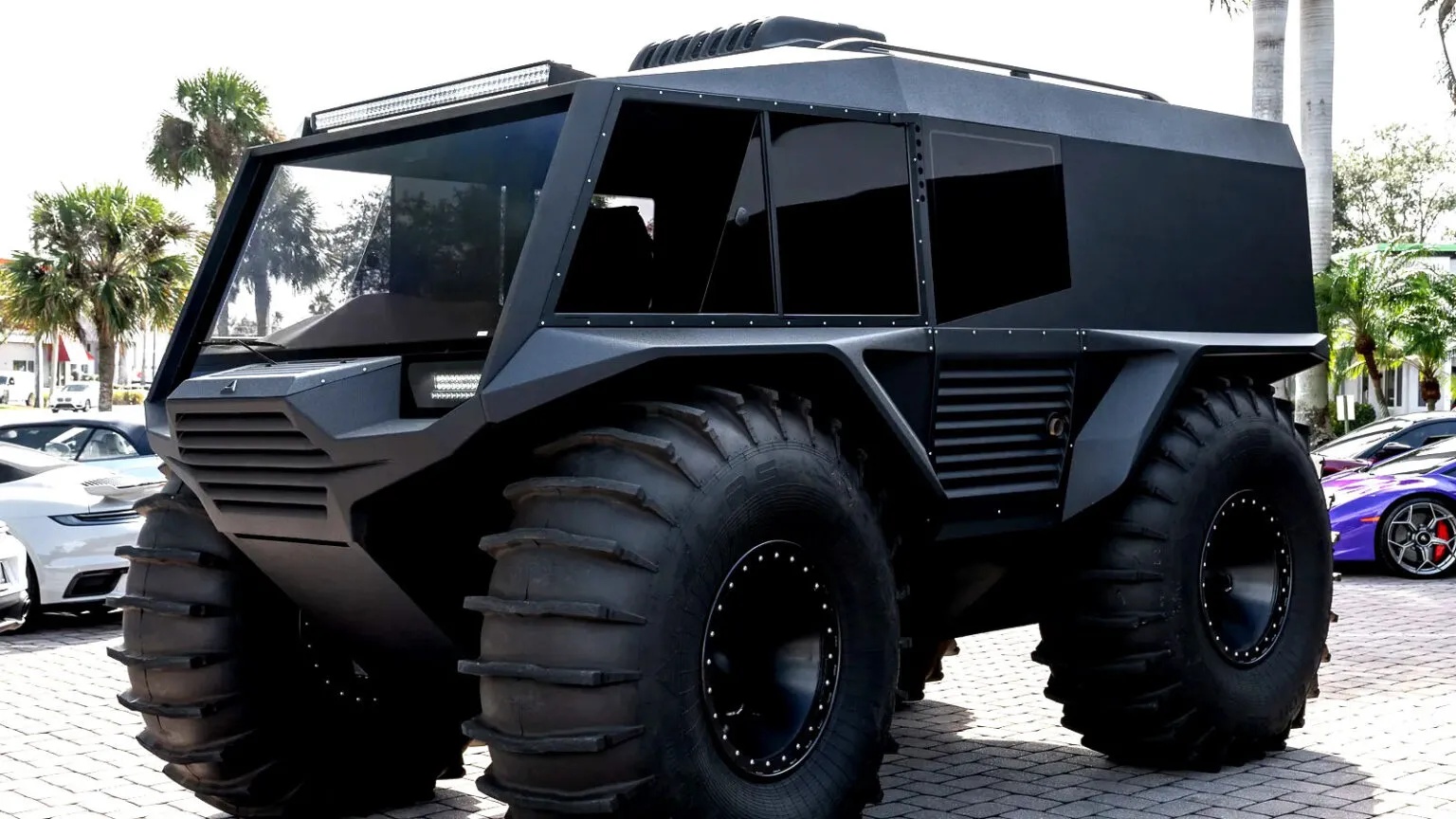 Un vehicul artificial, extrem de rar și cu un design unic, a rămas fără un cumpărător la o licitație recentă, în condițiile în care suma propusă nu a atins pragul minim stabilit de vânzător