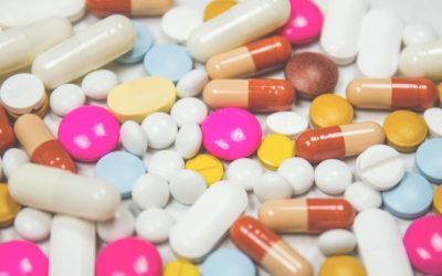 Producătorii și distribuitorii de medicamente din întreaga lume privesc cu îngrijorare spre Statele Unite, după ce administrația președintelui Donald Trump a anunțat intenția de a impune noi tarife asupra medicamentelor brevetate importate de la companiile farmaceutice care nu au încheiat acorduri cu guvernul american pentru reducerea prețurilor interne