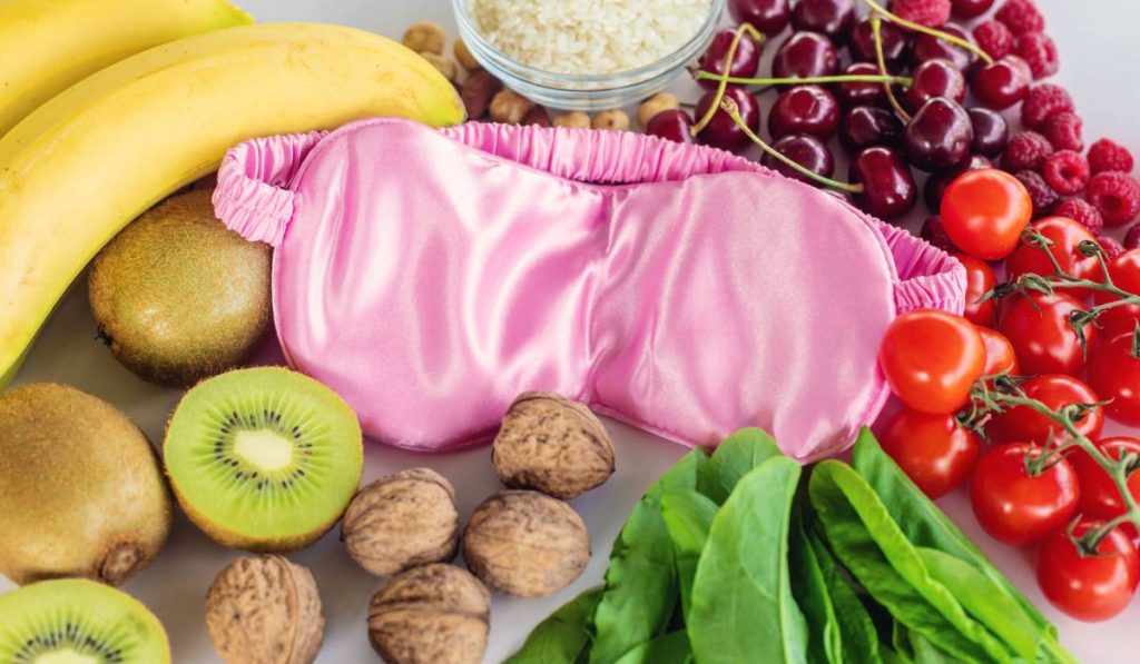 Alimente-minune ca să adormi repede: sursa naturală de melatonină