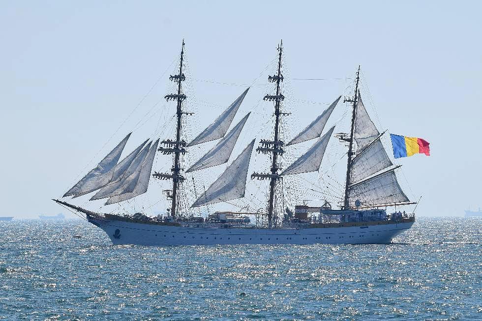Navă Școală a Marinei Române, în misiunea transatlantică de cinci luni