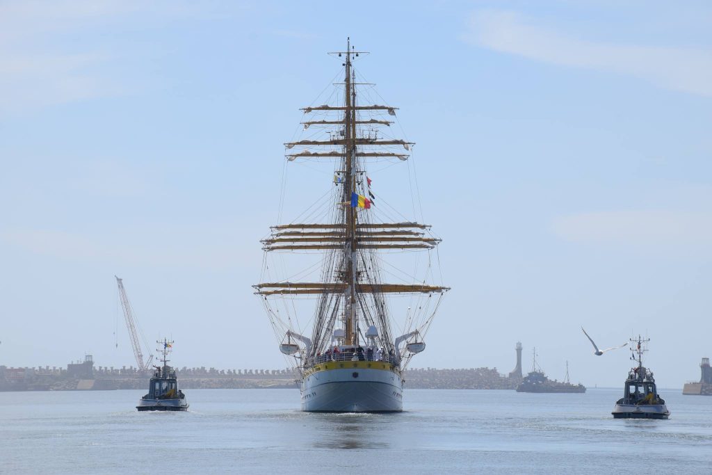 Nava-școală Mircea părăsește Constanța: 5 luni de marș internațional