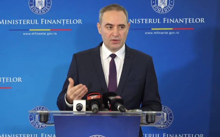 MOODY’S, S&P și Fitch, cu OCHI pe România: Avertismente înainte de Criză Politică!