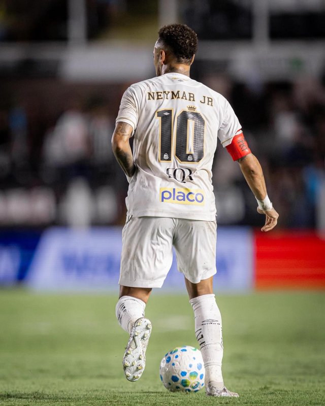 Neymar, furios pe fani după gestul trivial: „Nu suport așa ceva!”