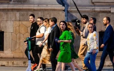 Investigația DIICOT privind distribuirea fotografiilor Elena Lasconi încă în derulare Ancheta DIICOT referitoare la distribuirea fotografiilor controversate de către Elena Lasconi în timpul alegerilor prezidențiale din 2025 nu a fost încă finalizată