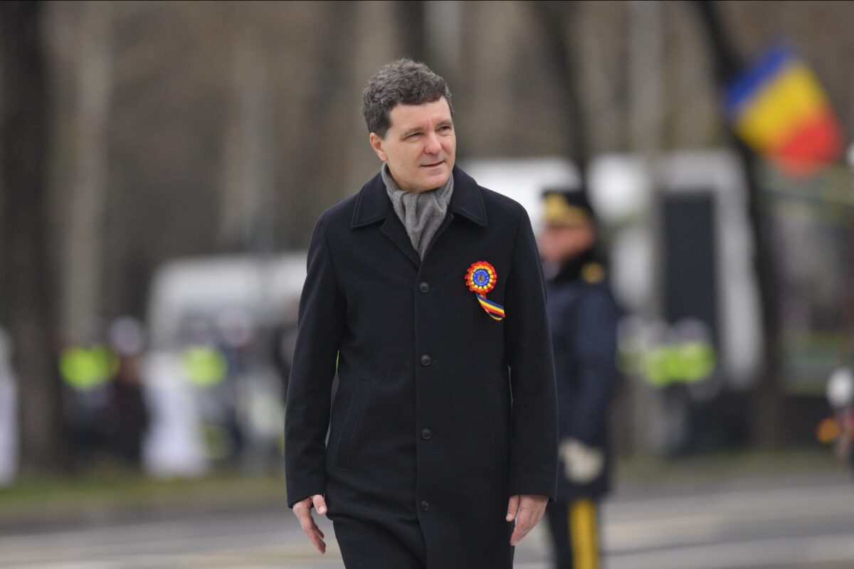 Bărbat anchetat pentru amenințare la adresa lui Nicușor Dan pe rețelele sociale