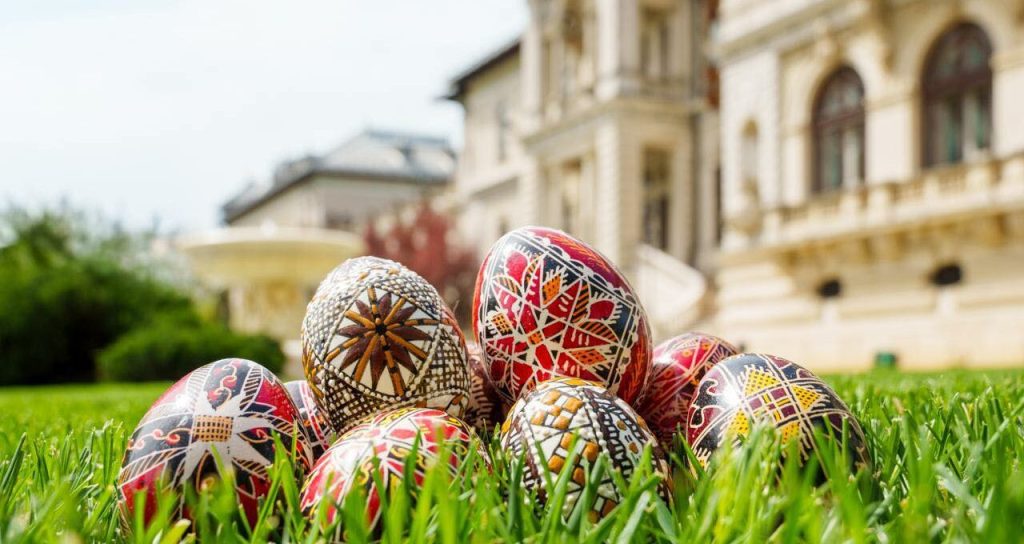 Nicușor Dan, apel la solidaritate de Paște: „Incertitudini și crize”