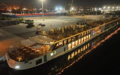 Vas cu sute de turiști SUA, Australia și UK face escală la Constanța