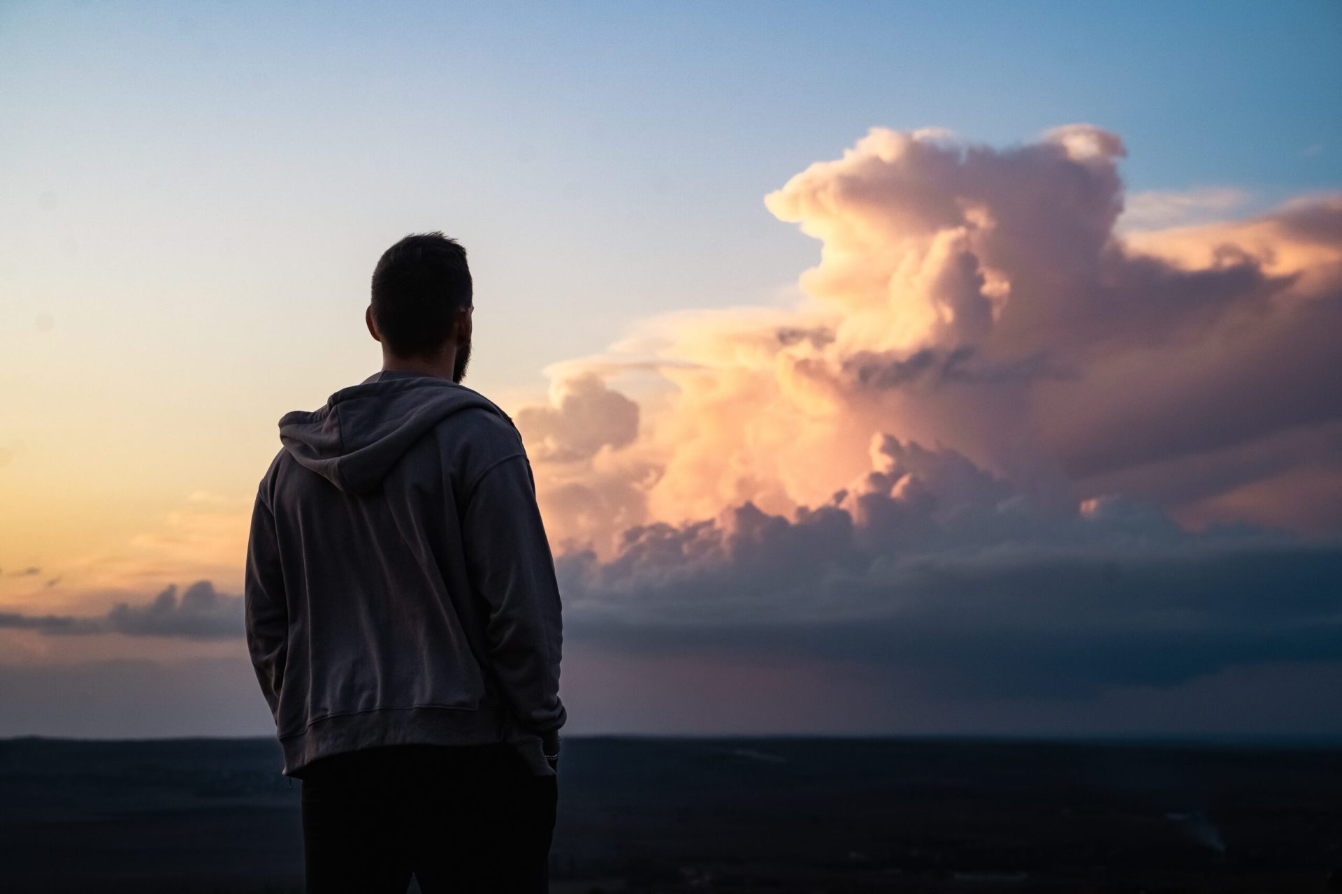 Ce spun cercetătorii despre singurătatea extremă: efecte devastatoare?