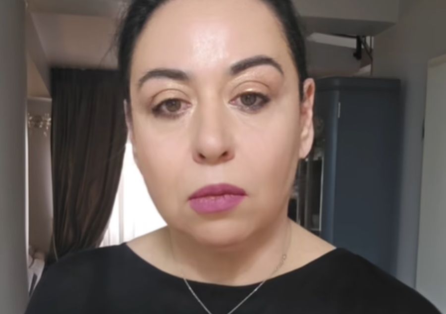 Oana Roman revoltă de prețul pâinii în București Oana Roman s-a declarat uluită și extrem de indignată de creșterea prețului unei simple baghete de pâine în Capitală