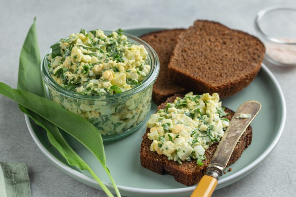 Primăvara și-a făcut deja simțită prezența prin temperaturi mai prietenoase și o explozie de verdeață în natură