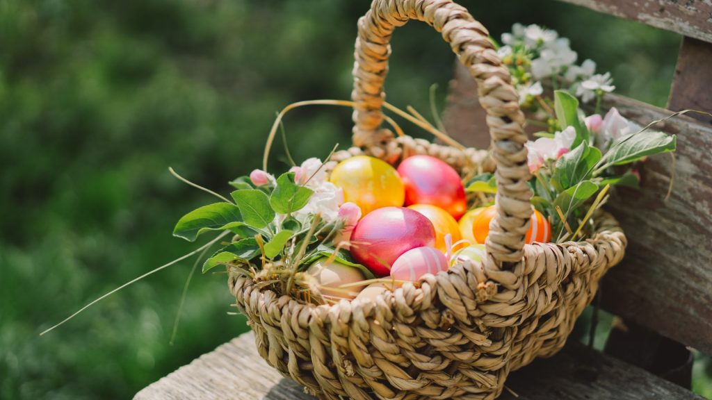 Ouăle de Paște, un tur prin tradițiile Europei: Cum le vopsesc vecinii?