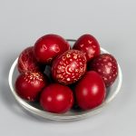 Când Vopsim Ouăle de Paște? Tradiția Ignorată de Mulți Români