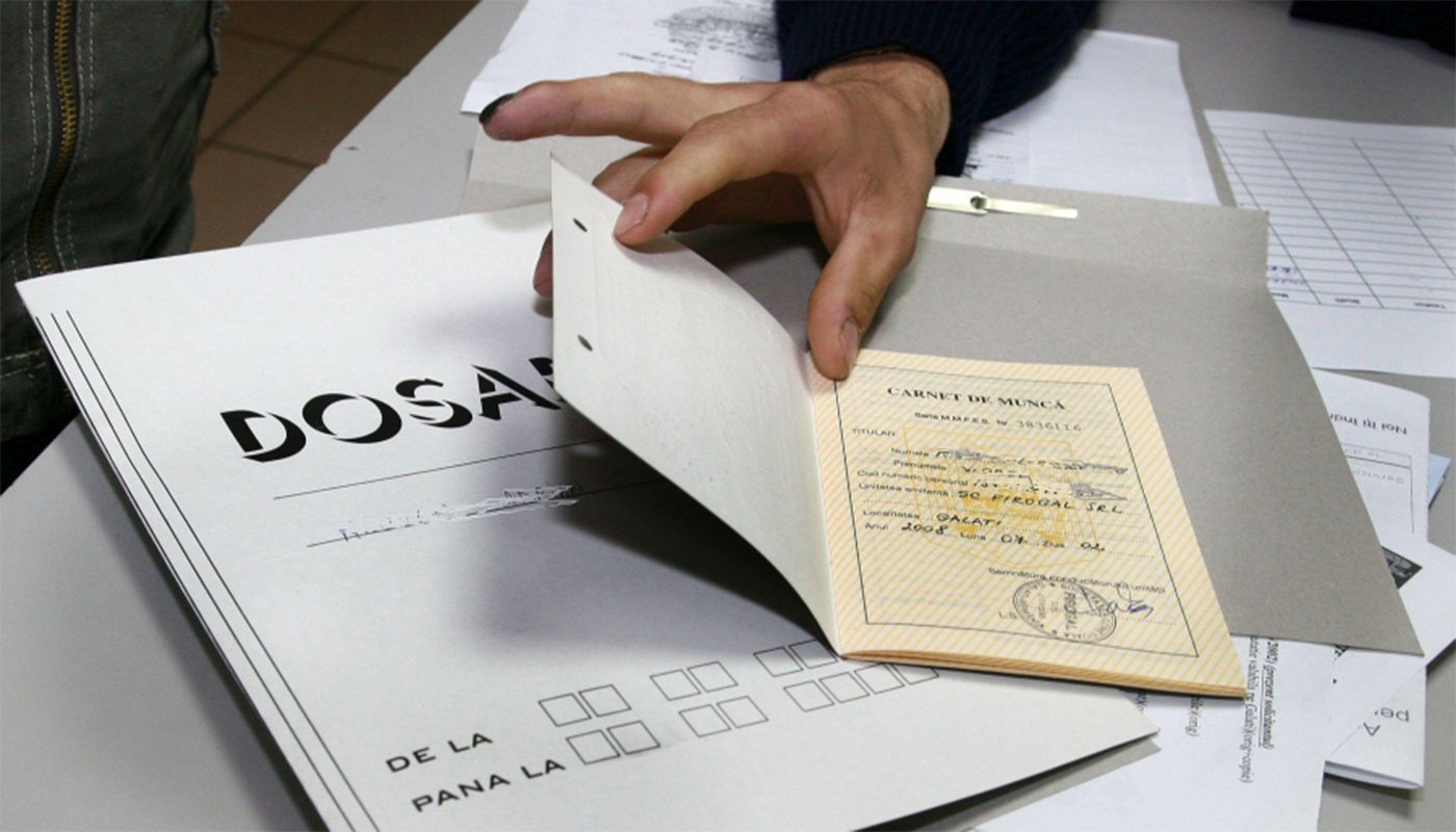 Pensie de RUȘINE: Cât ia pensionarul care a muncit pe salariul minim în România