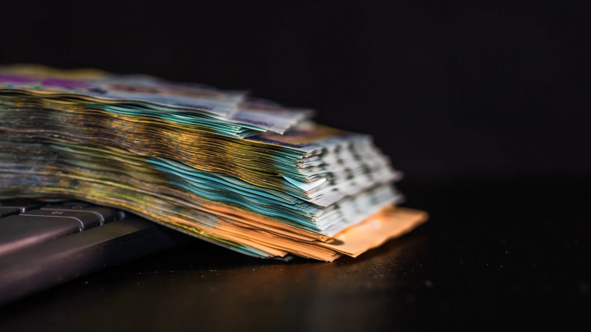 Conform datelor centralizate de Casa Națională de Pensii Publice (CNPP), numărul beneficiarilor de pensii de serviciu a înregistrat o creștere moderată, ajungând la aproximativ 11.900 de persoane în februarie 2026