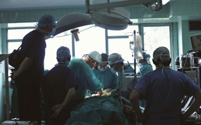 Pacienți evacuați din Ucraina: UE coordonează o amplă operațiune medicală