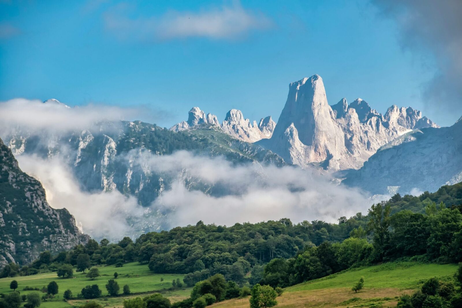 Secretul Spaniiei: EXPERȚII au ales paradisul ascuns, necunoscut turiștilor