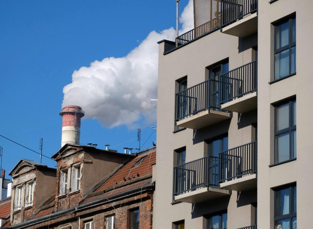 UE vrea să limiteze impactul ETS2: Schimbări majore pentru români