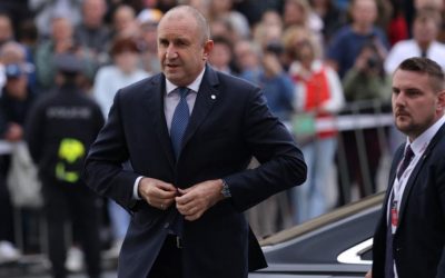 Război politic în Bulgaria: Pilotul Radev forțează un guvern. Va reuși sau va cădea?