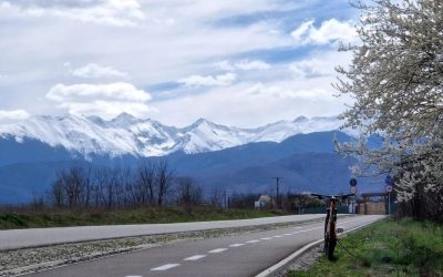 FOTO: Traseu superb de biciclete pe Făgăraș, cu vedere fabuloasă