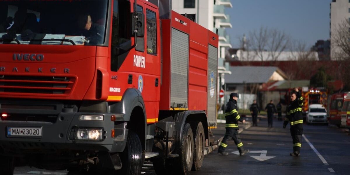 Accident grav pe DN 1A, la Boldești-Scăeni: Pompierii intervin pentru victime
