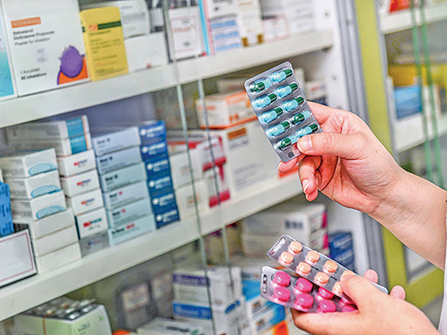 România: 400 de farmacii publice în spitale, Capitala domină
