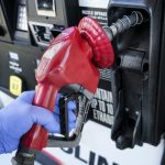 Cât costă combustibilul în Bulgaria? Românii fac plinul: merită aventura?