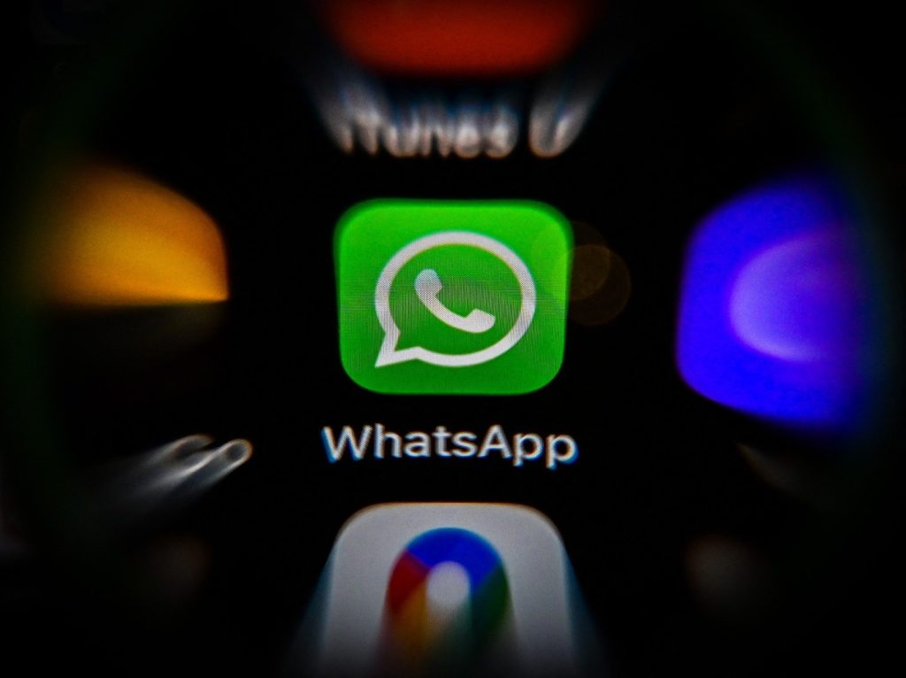 UE avertizează Meta: Taxa WhatsApp IA, posibilă încălcare antitrust