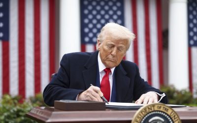SUA, acord de 20 miliarde dolari cu Iranul: Trump, gata să plătească cash