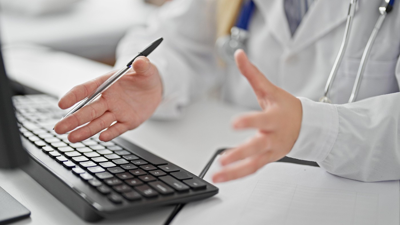 Concediul medical poate fi considerat pentru vechimea în muncă în anumite situații concrete ale pensiei