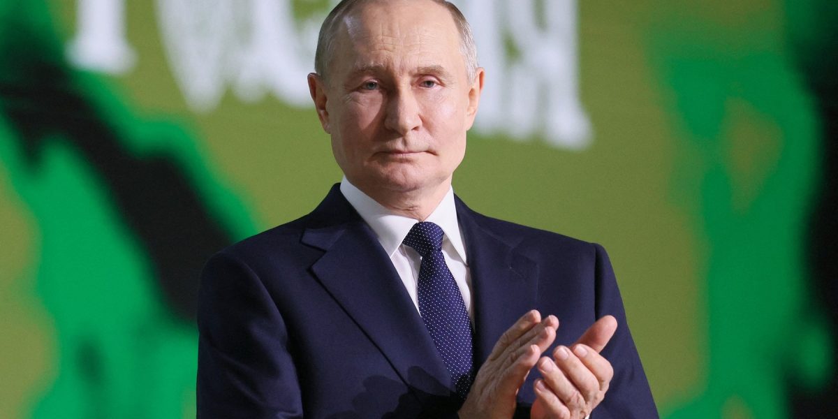 Rusia, bogată peste noapte: Războiul din Orient dublează veniturile din petrol