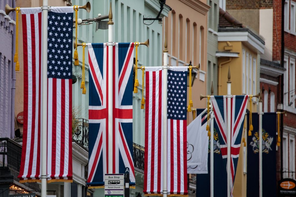 Trump pune presiune pe Marea Britanie: Rupe acordul comercial din cauza Iranului?