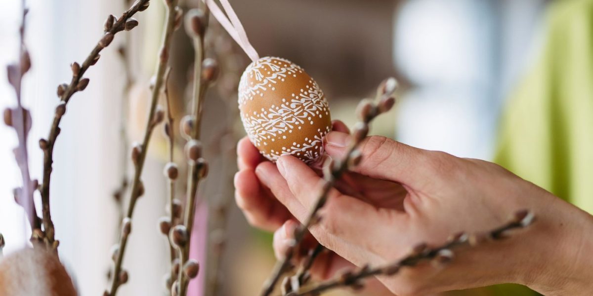 cele mai frumoase mesaje de Florii pentru a trimite pe WhatsApp și cine își sărbătorește numele în această zi specială