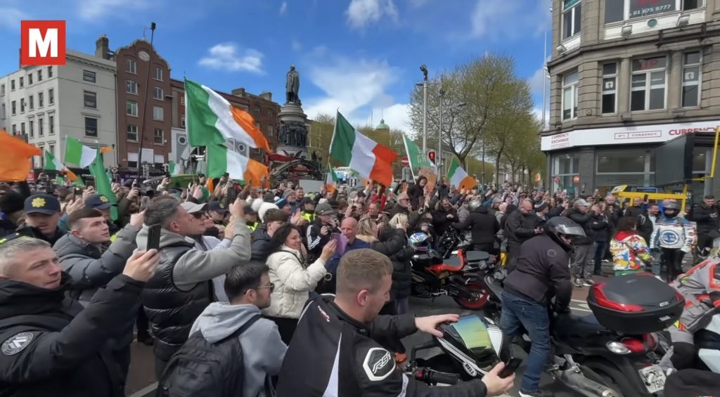 Proteste anti-prețuri la combustibil în Irlanda, considerate ilegale de Poliție