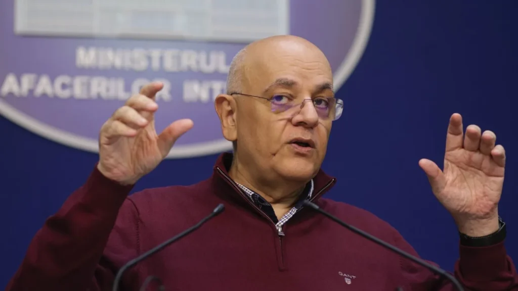 RAED ARAFAT, hăituit? Acuzații grave: De la salvator, la contrabandist?