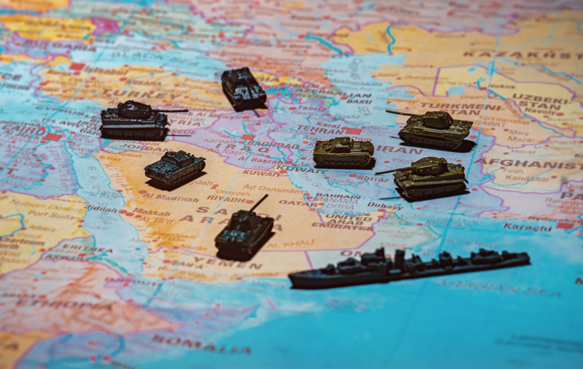 O intervenție diplomatică fulgerătoare a oprit un atac american iminent asupra Iranului, dezvăluie surse apropiate negocierilor