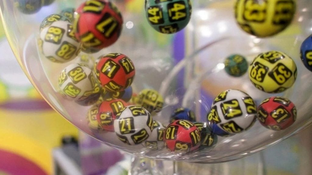 Loto 6/49: Report uriaș, peste 3,18 milioane de euro, la extragerea din 19 aprilie