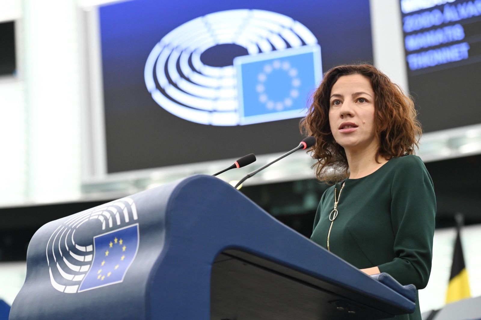 România realocă peste 2,8 miliarde de euro din fonduri europene pentru patru din cele cinci noi priorități ale Uniunii Europene, în cadrul procesului de revizuire a bugetului multianual pentru perioada 2021-2027