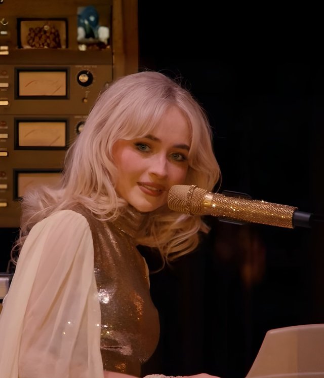 Sabrina Carpenter, gafă la Coachella: A confundat un cântec arab cu yodel