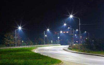 Primarul comunei Sânpetru de Câmpie, inculpat pentru furt de energie electrică Primarul comunei Sânpetru de Câmpie, Spiru Şerban Crăciun, a fost inculpat pentru trei infracţiuni de furt şi două de instigare