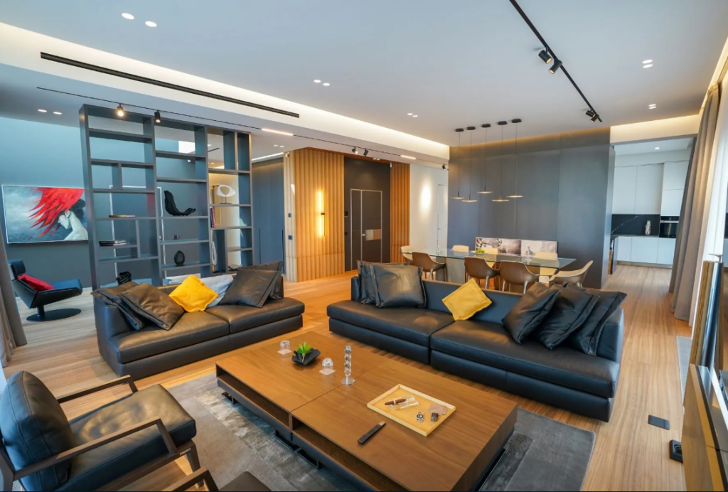 Penthouse de LUX lângă SUA: Cât cere un bogătaș pe 300 mp în București